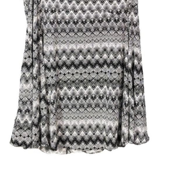 Torrid A Line Dress Size 26 Fit & Flare Sleeveless Lined Black Whimsygoth Casual - Picture 4 of 8